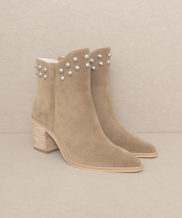 Oasis Society | Alofi - Studded Collar Booties