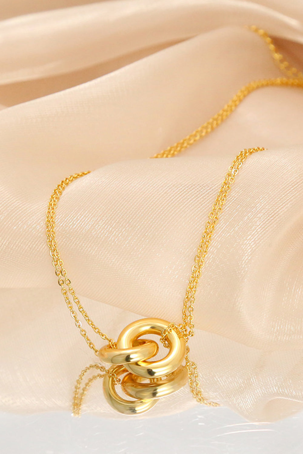 The🫧Rose🫧Garden | Linked Ring Pendant Chain Necklace-The🫧Rose🫧Garden